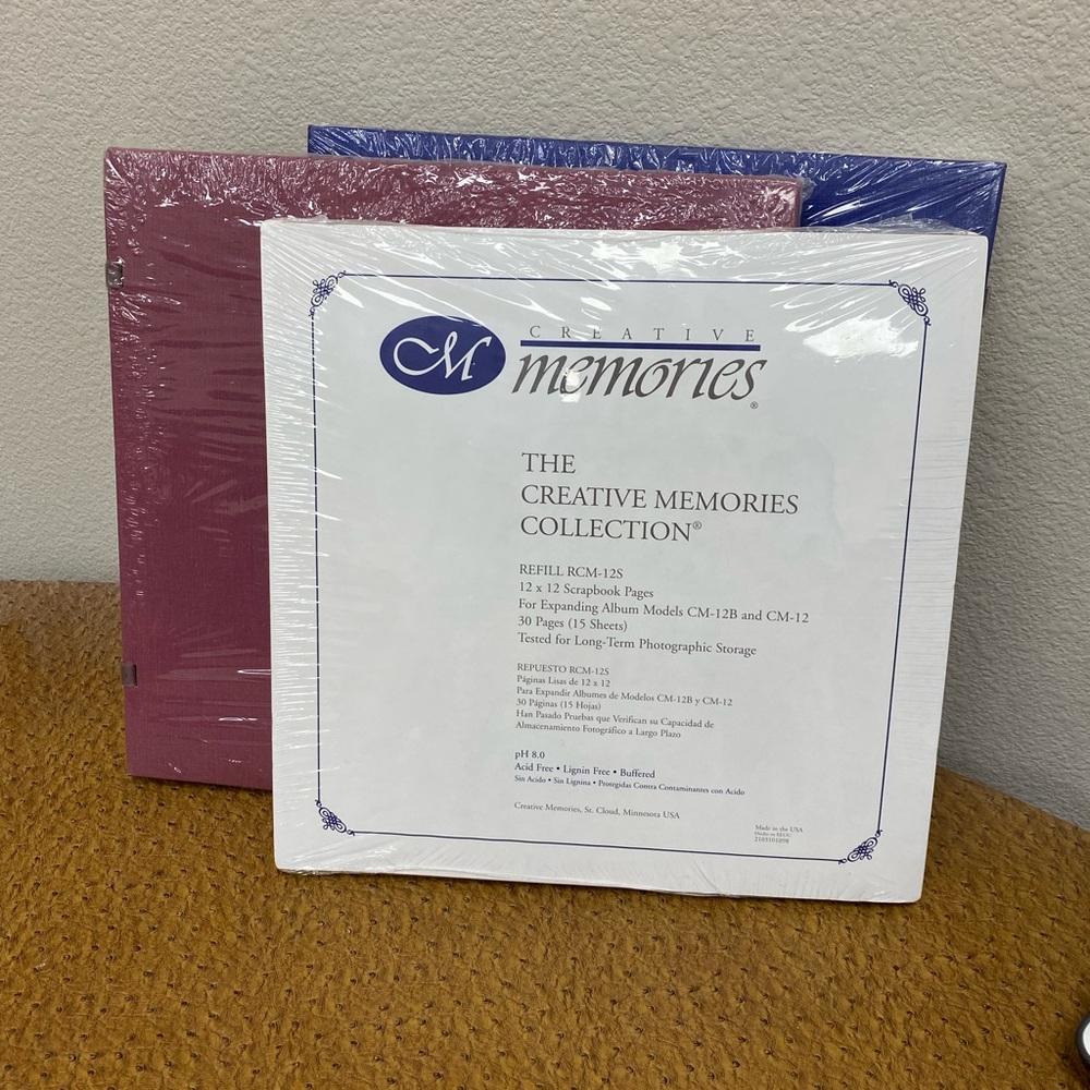 Creative Memories Albums in Blue and mauve with White Pack - Picture 5 of 5